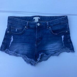 H&M Women's Distressed Denim Cut-Off Shorts Blue‎ Size 8 Summer Casual
